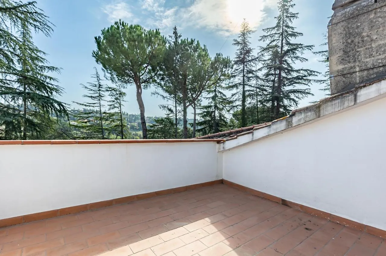 Villa Il Glicine - Vintage Apartment X8 Perugia Italy