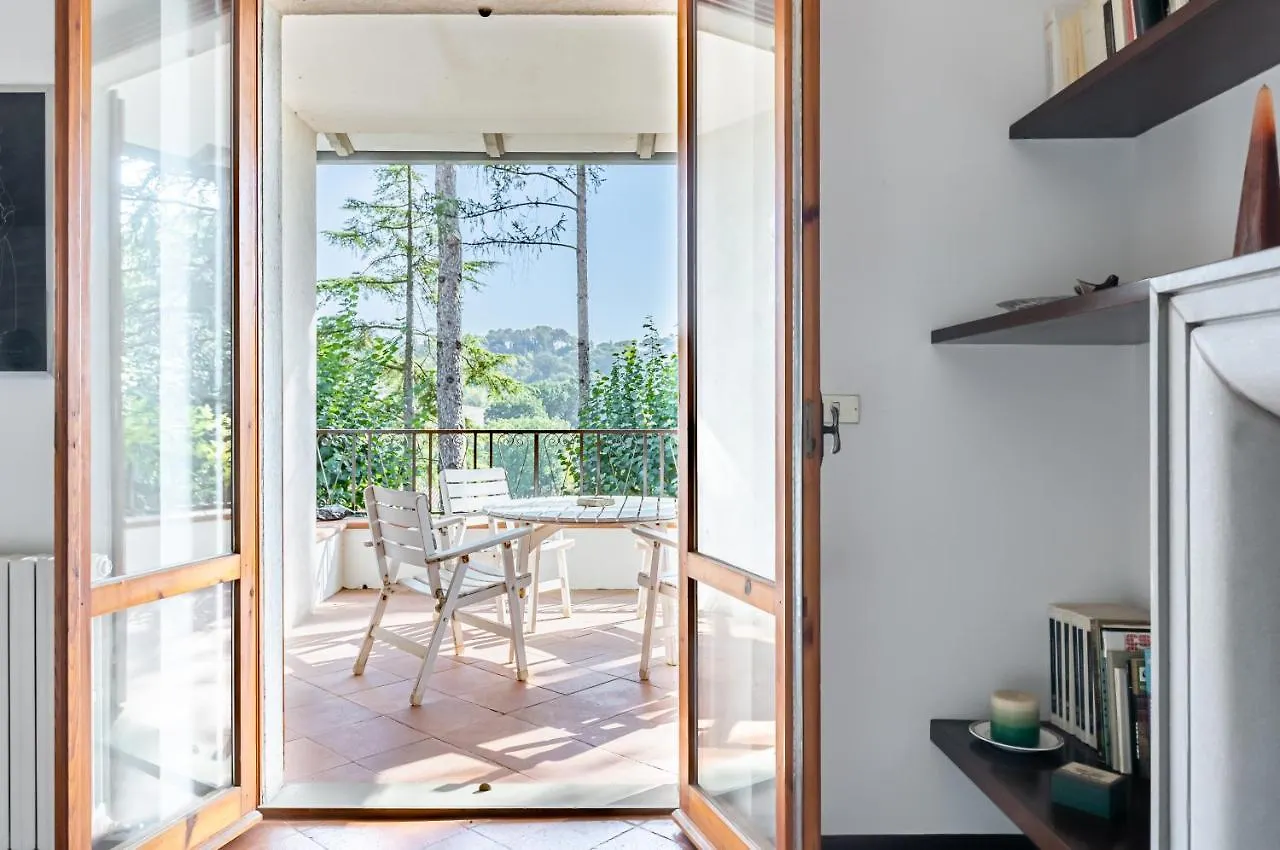 Villa Il Glicine - Vintage Apartment X8 Perugia Italy