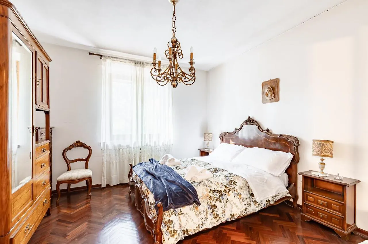 Villa Il Glicine - Vintage Apartment X8 Perugia